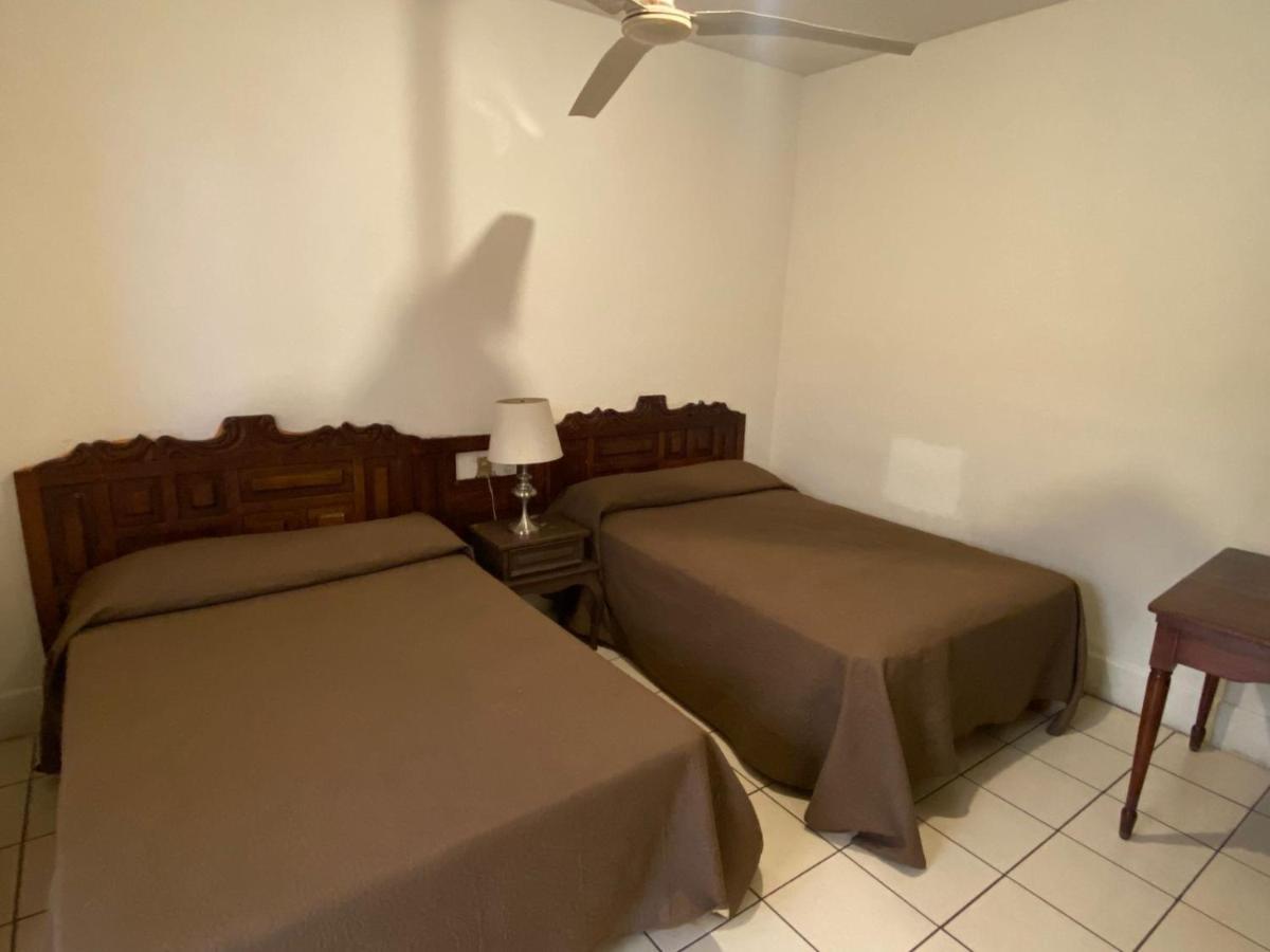 Hotel Maya Ixtlan Ixtlan del Rio Экстерьер фото