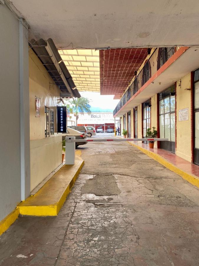 Hotel Maya Ixtlan Ixtlan del Rio Экстерьер фото